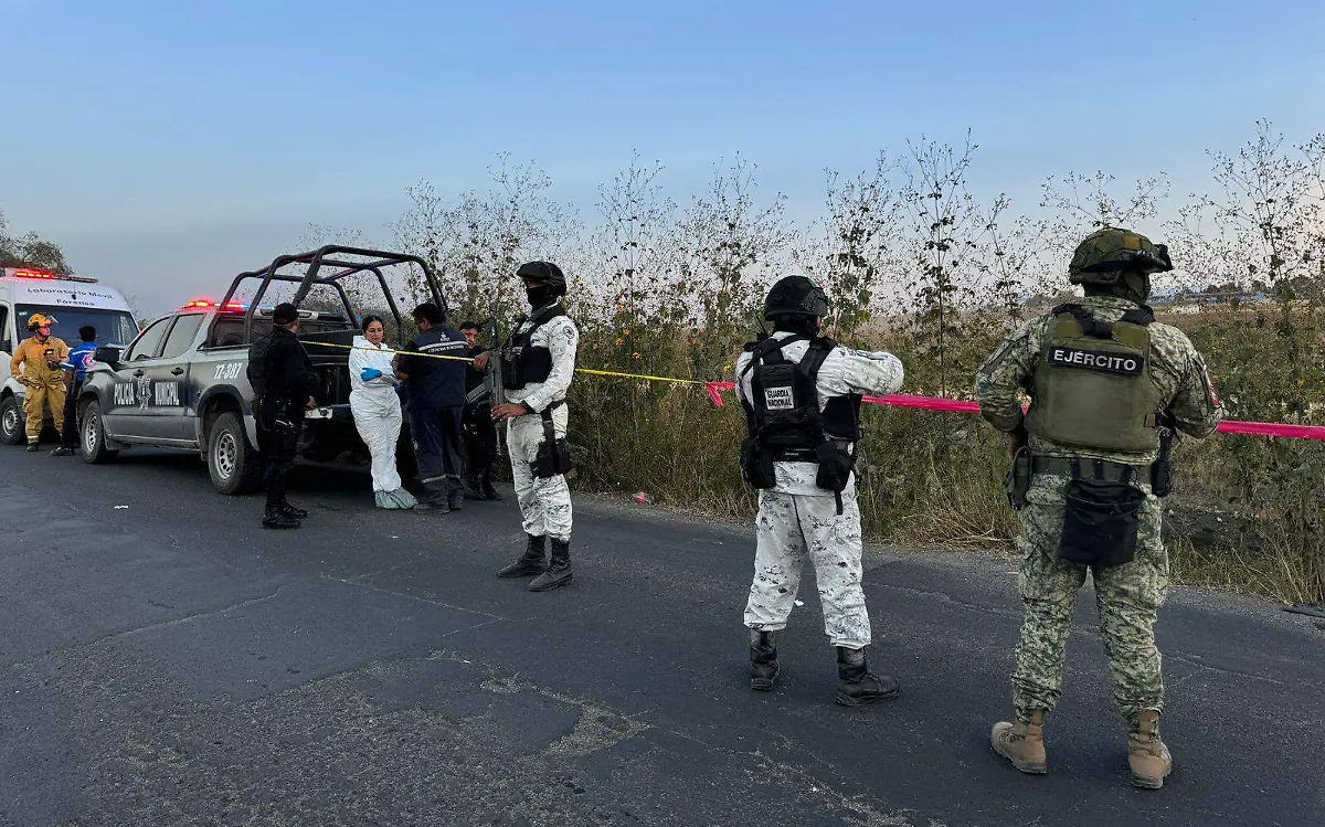 Encuentran cuerpo en canal de Tlajomulco